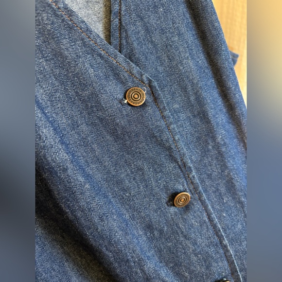 Vintage Denim Vest- 24W PLUS - Picture 8 of 9